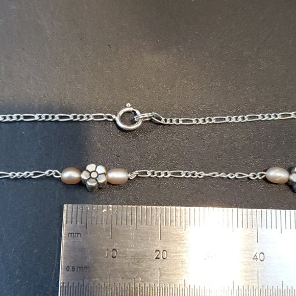 15 Inch 925 Sterling Silver Floral Cream Color Real Pearls Necklace - Picture 5 of 6